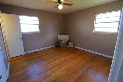 4949 S Lake Park Drive, Wichita Falls, TX 76302 - Photo 36