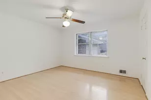 9523 Highedge Dr, Dallas, TX 75238 - Photo 18