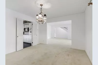 9523 Highedge Drive, Dallas, TX 75238 - Photo 8