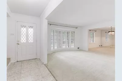 9523 Highedge Drive, Dallas, TX 75238 - Photo 4