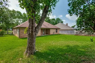 1213 Downwood Dr, Burleson, TX 76028 - Photo 24
