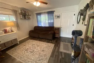 4908 Virgil St, Fort Worth, TX 76119 - Photo 8