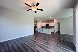 13341 Pine Dunes Dr, Fort Worth, TX 76052 - Photo 10