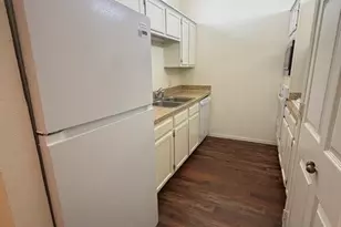 9254 Forest Ln, Dallas, TX 75243 - Photo 10