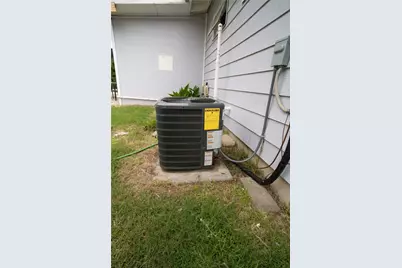 2136 Ridgeway Street, Arlington, TX 76010 - Photo 30