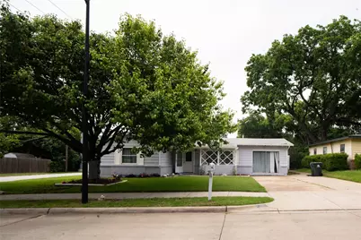 2136 Ridgeway Street, Arlington, TX 76010 - Photo 2