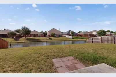5651 Lincolnwood Drive, Prosper, TX 75078 - Photo 2