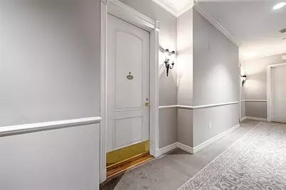 2828 Hood Street #1008, Dallas, TX 75219 - Photo 2