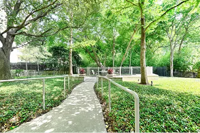 2828 Hood Street #1008, Dallas, TX 75219 - Photo 28