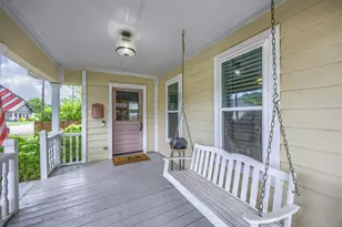 1008 Sherman St, McKinney, TX 75069 - Photo 2