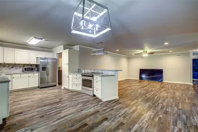 401 Lee Street, Sulphur Springs, TX 75482 - Photo 8
