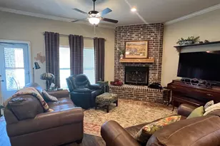 1313 Ascot Ave, Sherman, TX 75092 - Photo 6