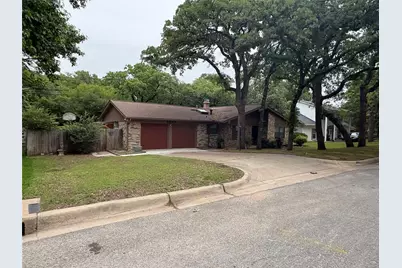 2703 Oak Cliff Lane, Arlington, TX 76012 - Photo 1