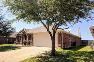 2200 Fieldcrest Dr, Rockwall, TX 75032 - Photo 2