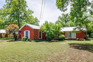 510 S Main St, Rising Star, TX 76471 - Photo 4