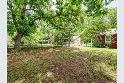 510 S Main Street, Rising Star, TX 76471 - Photo 20