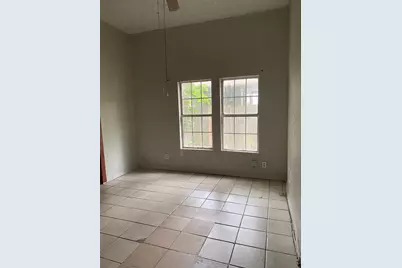 904 E College Street, Terrell, TX 75160 - Photo 12