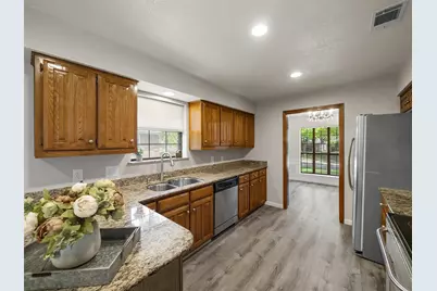 4100 Emerson Drive, Plano, TX 75093 - Photo 10