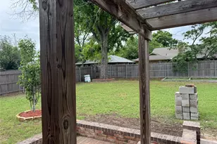 1110 Dove Hollow Rd, Granbury, TX 76048 - Photo 10