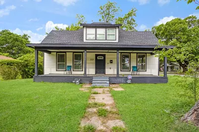 721 Maple Street, Bonham, TX 75418 - Photo 2