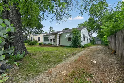 3261 Abney Avenue, Fort Worth, TX 76110 - Photo 2