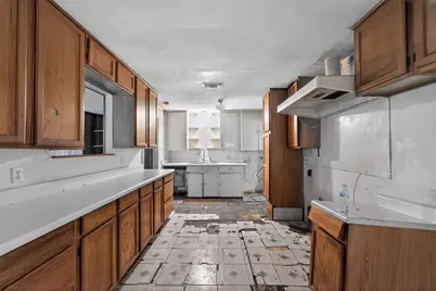 3261 Abney Avenue, Fort Worth, TX 76110 - Photo 6