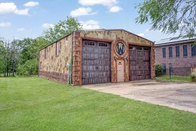 380 Timber Lakes Drive, Powderly, TX 75473 - Photo 4
