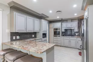 634 Lillius St, Abilene, TX 79603 - Photo 2