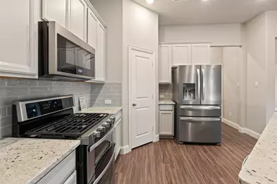 6909 Danridge Road, Rowlett, TX 75089 - Photo 8