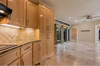 3202 Silent Oak, Farmers Branch, TX 75234 - Photo 8