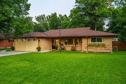 5729 Wedgmont Circle N, Fort Worth, TX 76133 - Photo 2
