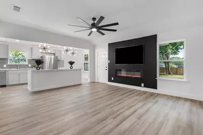 3910 Sonora Avenue, Dallas, TX 75216 - Photo 2