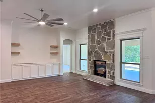 5025 Glenoaks Ct, Weatherford, TX 76088 - Photo 6
