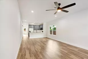 413 N Colbert Ave, Sherman, TX 75090 - Photo 4