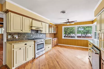 716 Westwood Drive, Sherman, TX 75092 - Photo 16