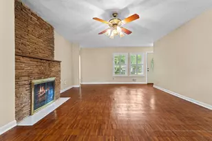 9823 Limerick Dr, Dallas, TX 75218 - Photo 4