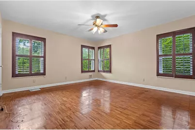 9823 Limerick Drive, Dallas, TX 75218 - Photo 12