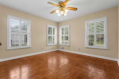 9823 Limerick Drive, Dallas, TX 75218 - Photo 20
