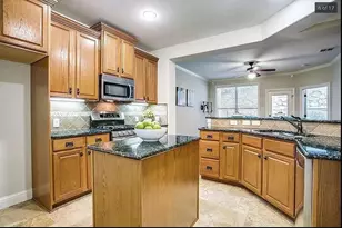 2610 Eagle Cir, Grapevine, TX 76051 - Photo 6