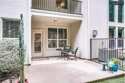 2610 Eagle Cir, Grapevine, TX 76051 - Photo 14