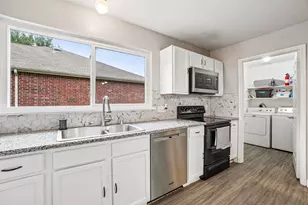 1220 Mockingbird Dr, Aubrey, TX 76227 - Photo 12