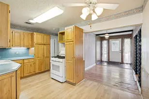2319 Tealford Dr, Dallas, TX 75228 - Photo 10
