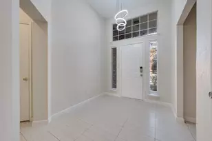 214 Jennifer Ln, Arlington, TX 76002 - Photo 6