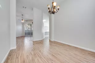 214 Jennifer Ln, Arlington, TX 76002 - Photo 8