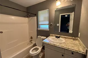 619 Allencrest Dr, White Settlement, TX 76108 - Photo 12