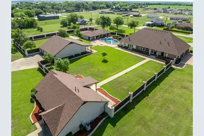400 E Spurgeon Street, Itasca, TX 76055 - Photo 6