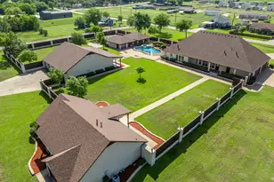 400 E Spurgeon St, Itasca, TX 76055 - Photo 6