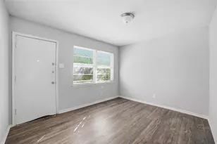 2926 N Prairie Creek Rd, Dallas, TX 75227 - Photo 12