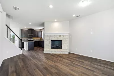 6252 Jackstaff Drive, Fort Worth, TX 76179 - Photo 2