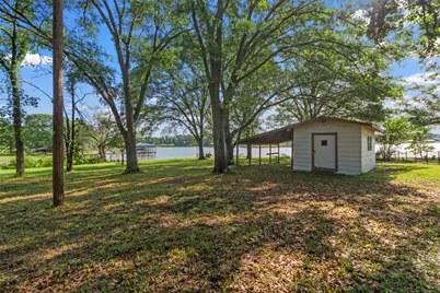 1805 Beavers Point, Bonham, TX 75418 - Photo 8